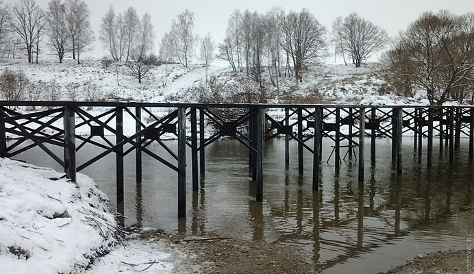 Свайные мосты: надежное решение для преодоления водных преград в Крымске от 56821 руб