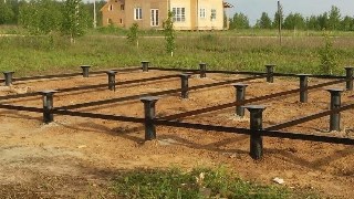 Установка и монтаж - винтовые сваи в Крымске для свайного фундамента дома. Цена от 2067 руб - видео закручивание