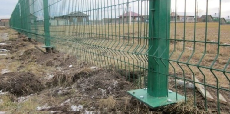 Купить сваи для ограждения от производителя в Крымске от 1395 руб: низкая цена, быстрая установка